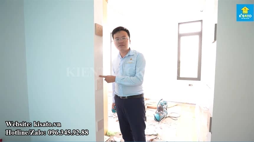 Lắp Đặt Cửa Gỗ Composite Cho Biệt Thự Do Kisato Thi Công Trọn Gói Tại Phú Thọ (4)