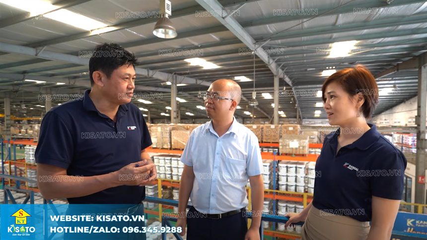 Cuộc trò chuyện trực tiếp chủ tịch KISATO và tổng giám đốc KANSAI Việt Nam tại nhà máy